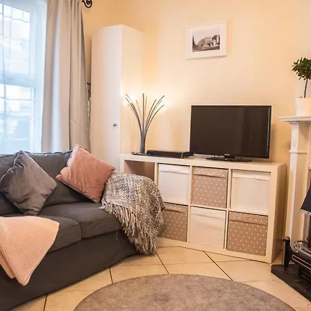 Harty Place Portobello Apartment